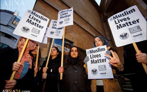 تجمع اعتراضی در مقابل «بی‌بی‌سی» بدلیل سکوت در برابر کشتار مسلمانان + تصاویر