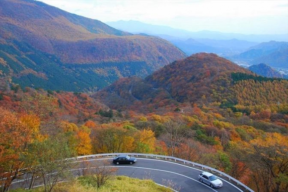 جاده زیبای ایروهازاکا در کشور ژاپن