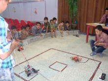 گزارش تصویری از فعالیت های تیم رباتیک کبودراهنگ