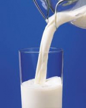 ترویج مصرف شیر در جامعه  ضروری است