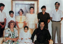  صدام در جمع اعضای خانوده‌اش 