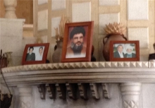 تصاویر آیت‌الله خامنه‌ای و سیدحسن نصرالله در خانه مسیحی لبنانی 