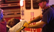 تیراندازی در زمین بسکتبالی در شیکاگو ۱۲ زخمی بر جای گذاشت