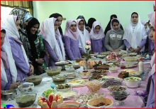 جشنواره غذاهای سنتی، محلی و سالم در تویسرکان برگزار شد