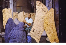 نان‌هایی با طعم ماسه و سنگ‌ریزه