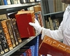 اهدای ۴۰۰ جلد کتاب به کتابخانه های عمومی شهرستان کبودراهنگ